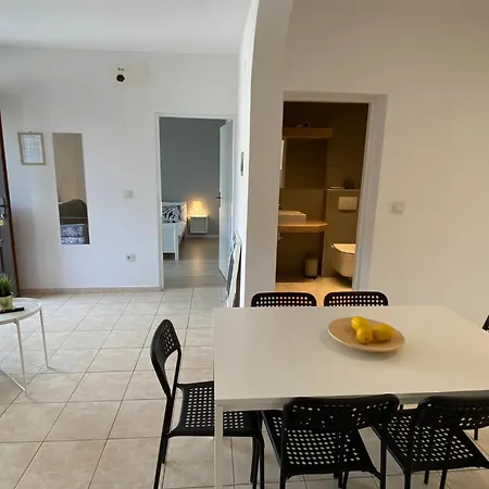 In With Two-bedrooms 10 * שילו