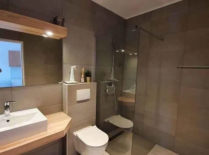 In With Two-bedrooms 10 Apartman