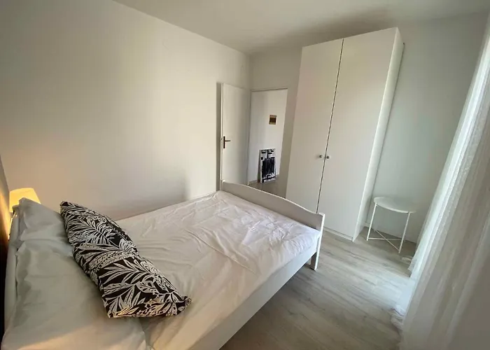 In With Two-bedrooms 10 Apartman