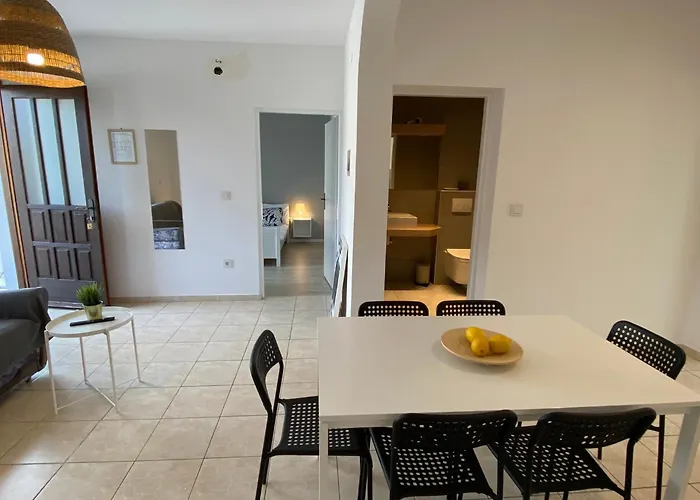 In With Two-bedrooms 10 * Šilo