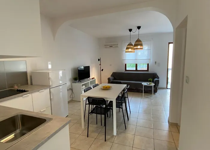 Apartman In With Two-bedrooms 10 *